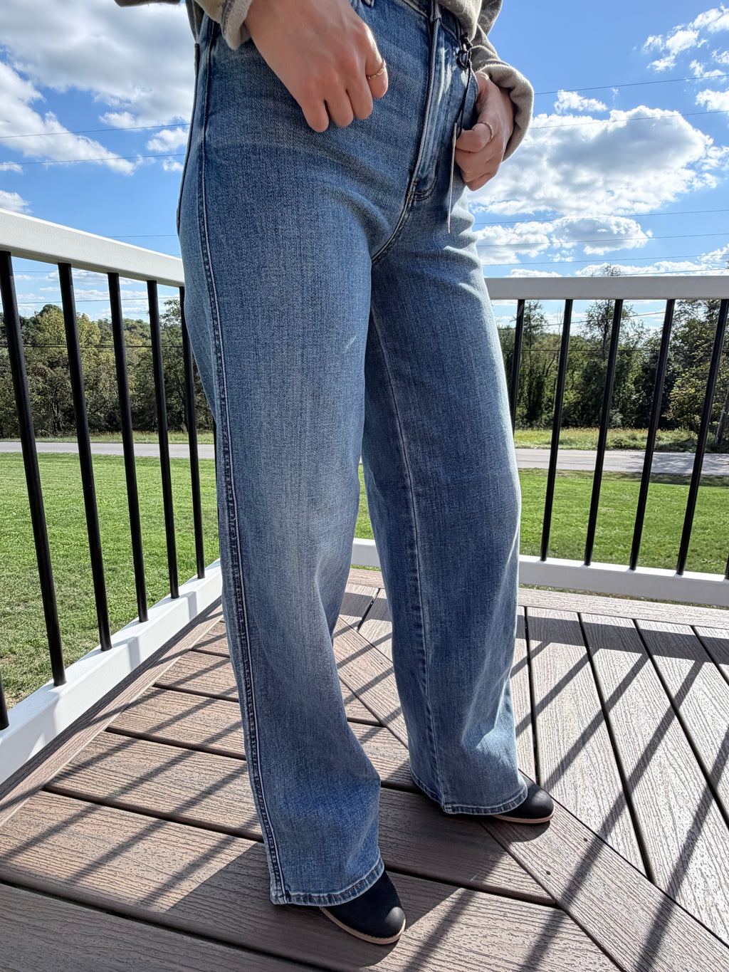 Angelina Straight Leg Judy Blue Jean