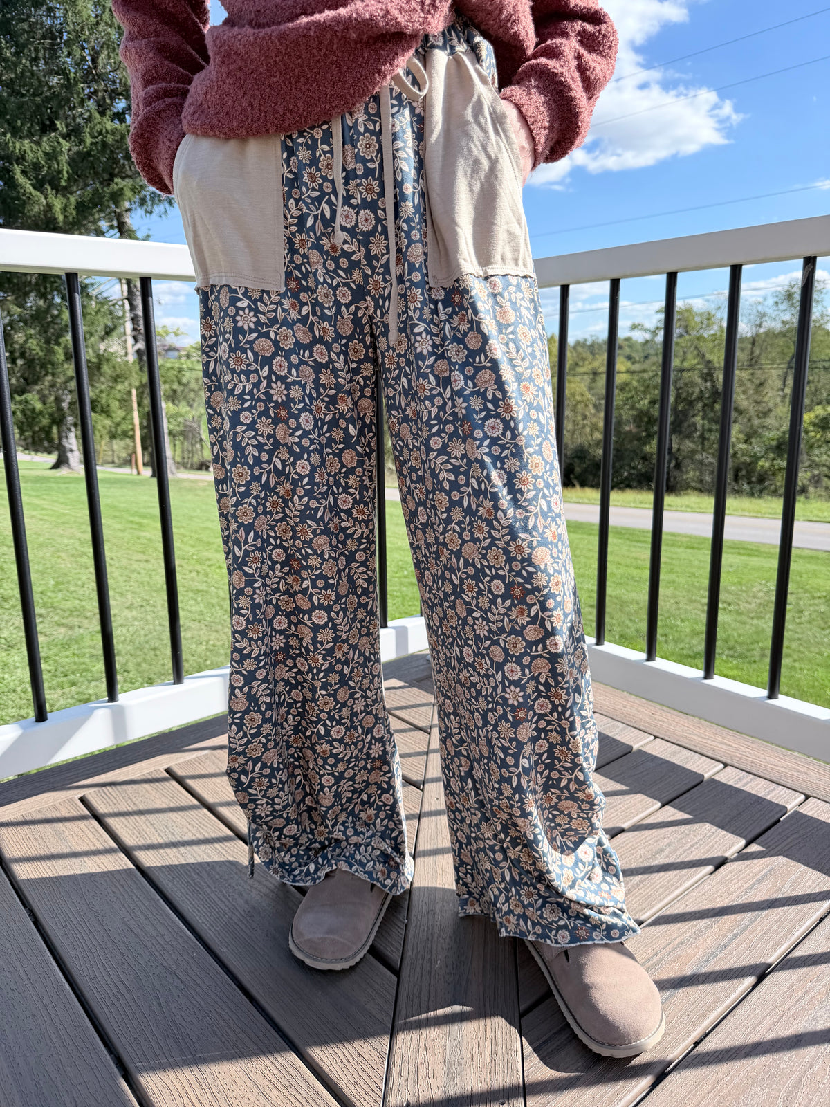 Daisy Drawstring Pants